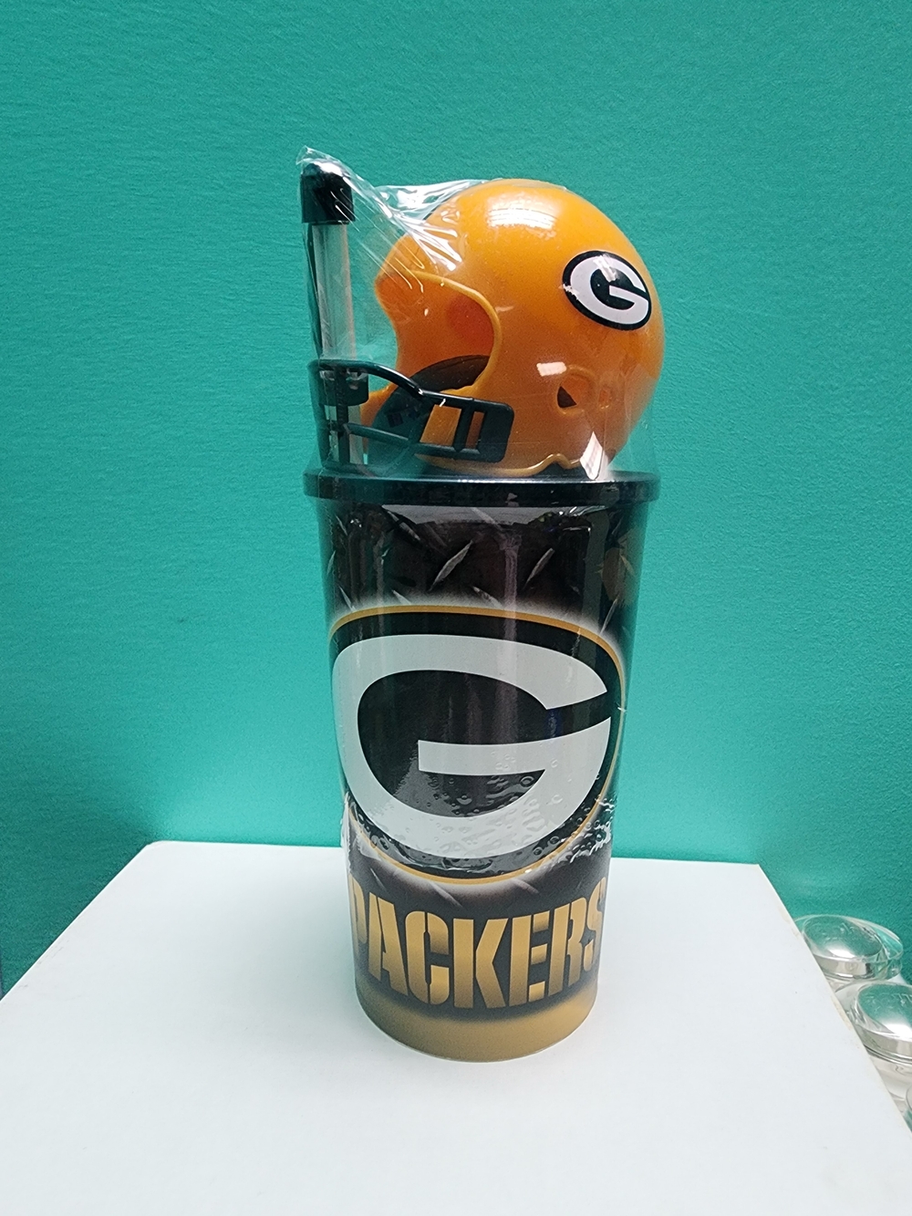 Green Bay Packagers Yellow Helmet Tumbler with Straw 24oz